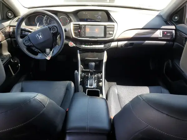 1HGCR2F82HA235518 2017 HONDA ACCORD - Image 8