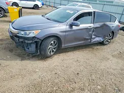 1HGCR2F82HA266722 2017 HONDA ACCORD