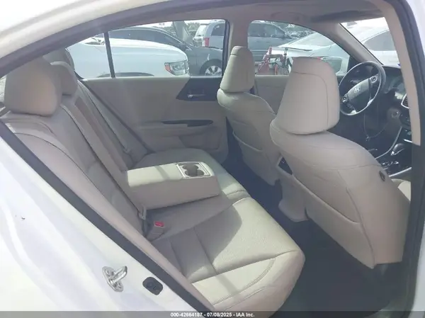 1HGCR2F82HA274500 2017 HONDA ACCORD - Image 8