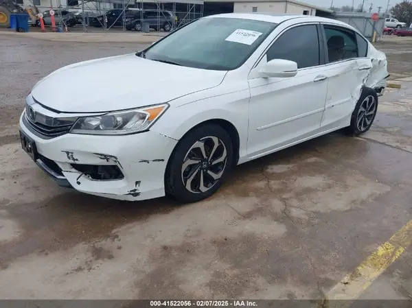 1HGCR2F82HA292382 2017 HONDA ACCORD - Image 2