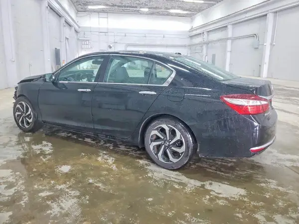 1HGCR2F82HA298005 2017 HONDA ACCORD - Image 2