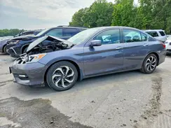1HGCR2F82HA307818 2017 HONDA ACCORD