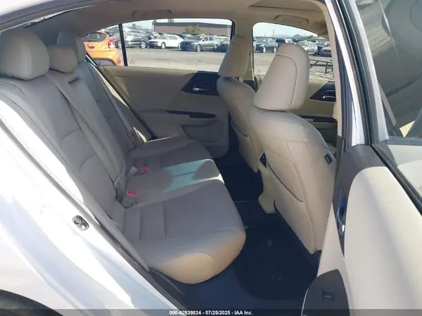 1HGCR2F83GA001760 2016 HONDA ACCORD - Image 8