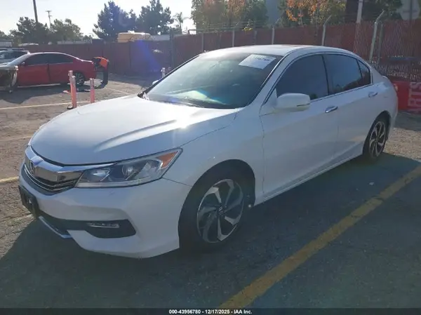 1HGCR2F83GA006764 2016 HONDA ACCORD - Image 2