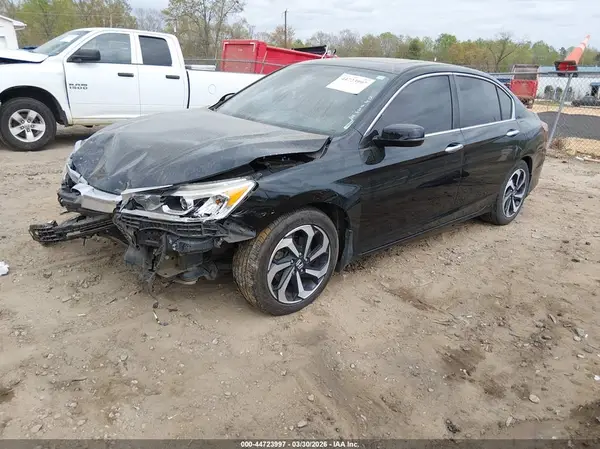 1HGCR2F83GA025265 2016 HONDA ACCORD - Image 2
