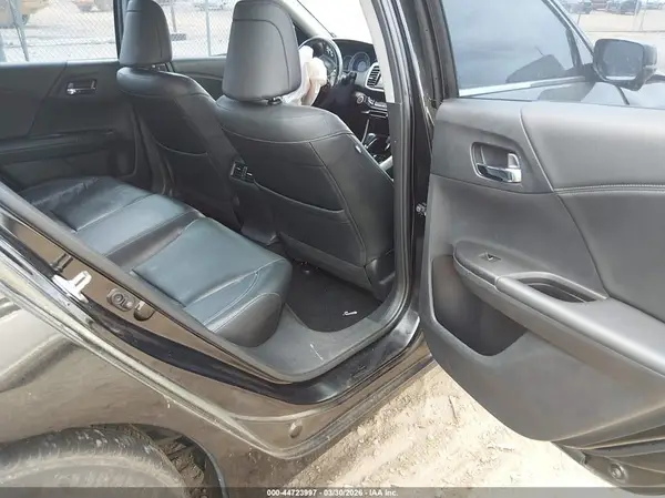 1HGCR2F83GA025265 2016 HONDA ACCORD - Image 8