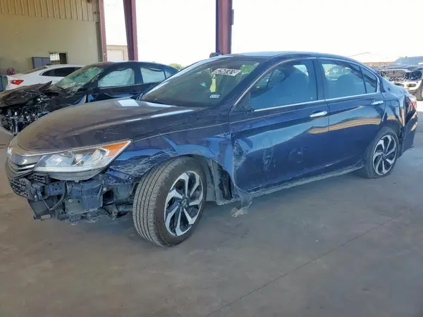 1HGCR2F83GA028313 2016 HONDA ACCORD - Image 1