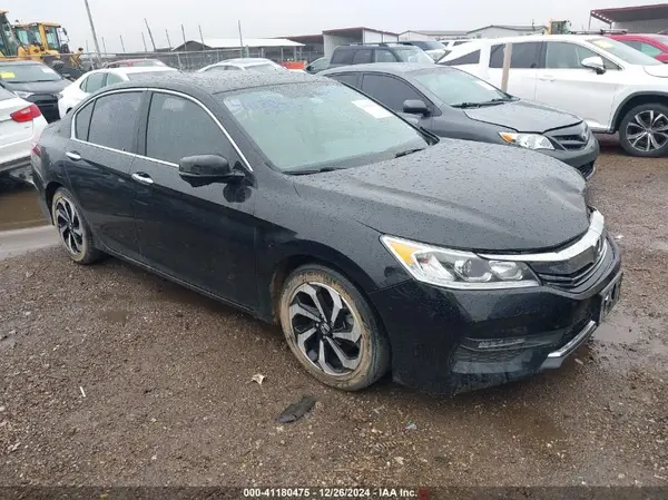 1HGCR2F83GA038484 2016 HONDA ACCORD - Image 1