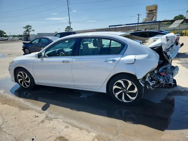 1HGCR2F83GA044821 2016 HONDA ACCORD - Image 2