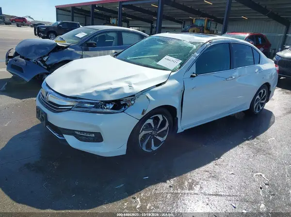 1HGCR2F83GA056581 2016 HONDA ACCORD - Image 2