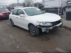 1HGCR2F83GA106198 2016 HONDA ACCORD