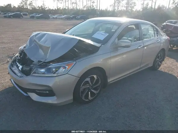 1HGCR2F83GA120814 2016 HONDA ACCORD - Image 2