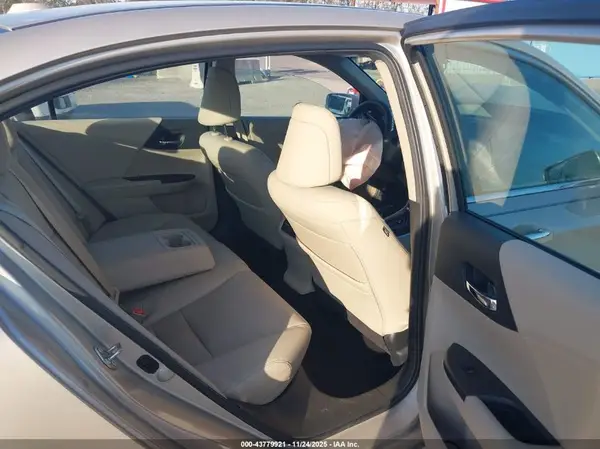 1HGCR2F83GA120814 2016 HONDA ACCORD - Image 8