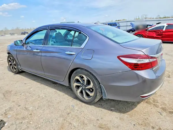 1HGCR2F83GA127567 2016 HONDA ACCORD - Image 2
