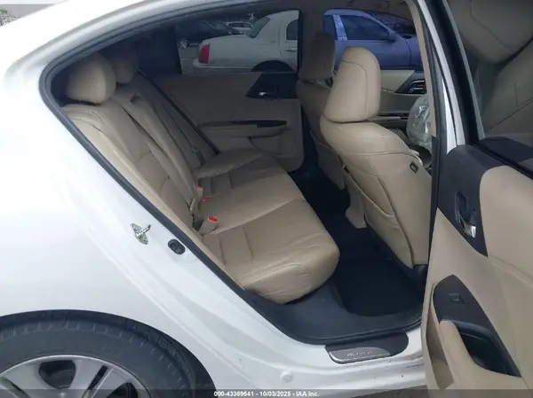 1HGCR2F83GA140478 2016 HONDA ACCORD - Image 8