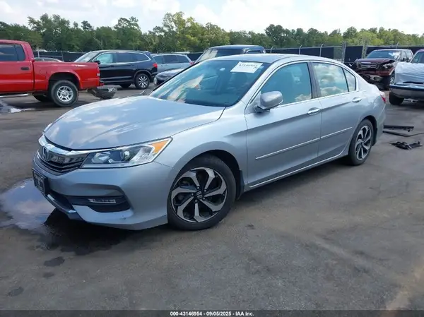 1HGCR2F83GA184786 2016 HONDA ACCORD - Image 2