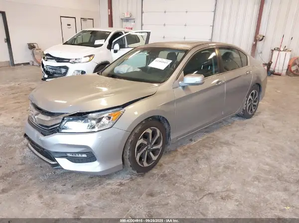 1HGCR2F83GA188238 2016 HONDA ACCORD - Image 2
