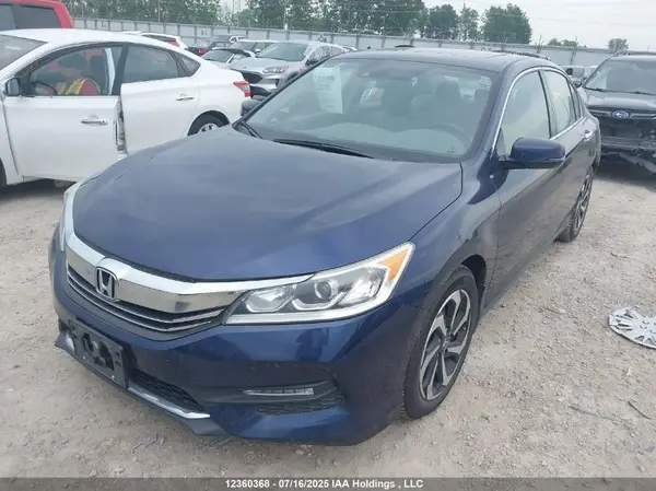 1HGCR2F83GA805105 2016 HONDA ACCORD - Image 2