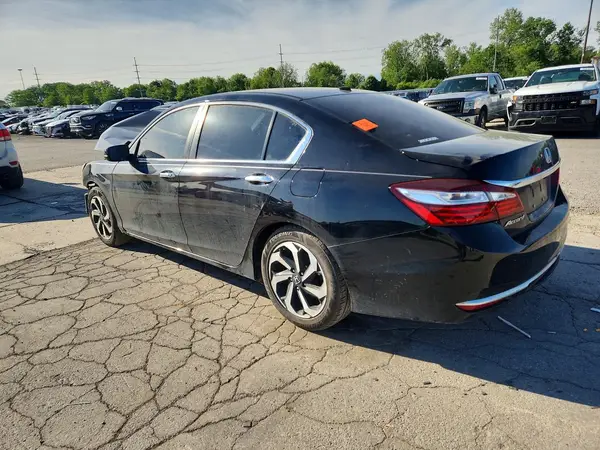 1HGCR2F83HA006720 2017 HONDA ACCORD - Image 2