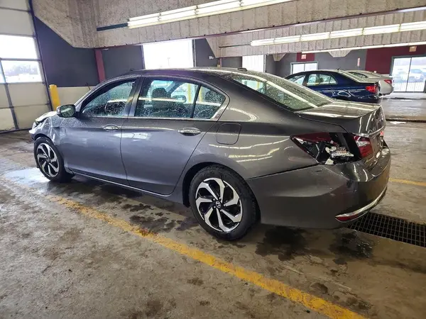 1HGCR2F83HA011092 2017 HONDA ACCORD - Image 2