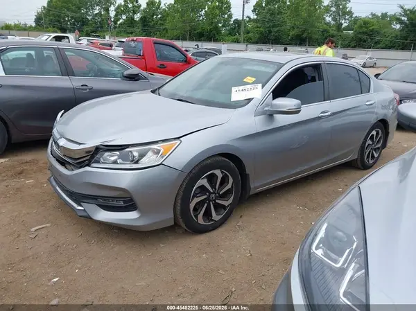 1HGCR2F83HA021556 2017 HONDA ACCORD - Image 2