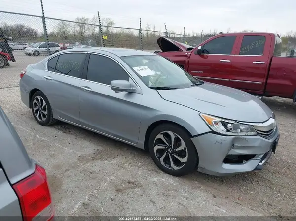 1HGCR2F83HA039930 2017 HONDA ACCORD - Image 1