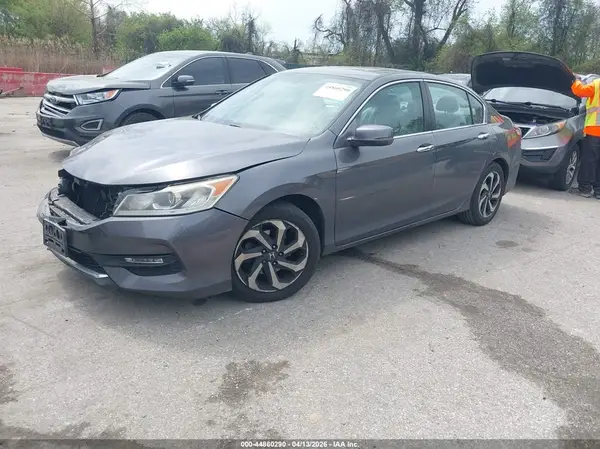 1HGCR2F83HA052239 2017 HONDA ACCORD - Image 2