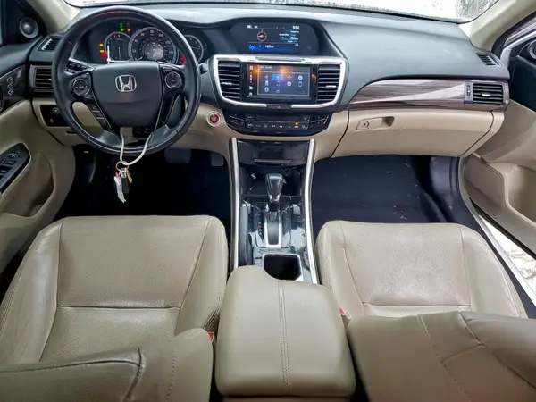 1HGCR2F83HA056968 2017 HONDA ACCORD - Image 8
