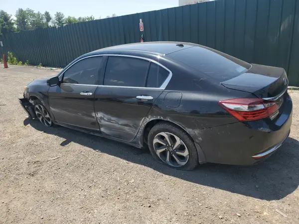 1HGCR2F83HA058249 2017 HONDA ACCORD - Image 2