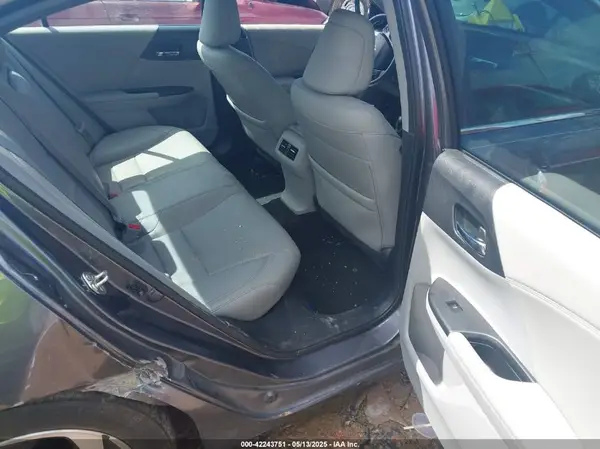 1HGCR2F83HA067677 2017 HONDA ACCORD - Image 8