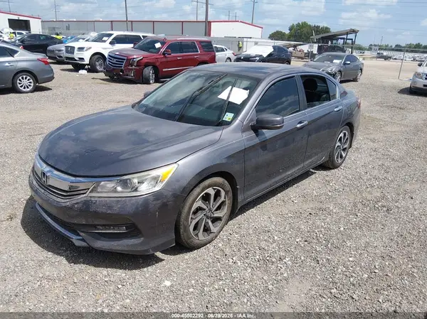 1HGCR2F83HA074709 2017 HONDA ACCORD - Image 2