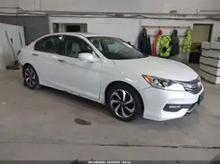 1HGCR2F83HA079084 2017 HONDA ACCORD