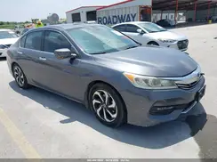 1HGCR2F83HA092725 2017 HONDA ACCORD