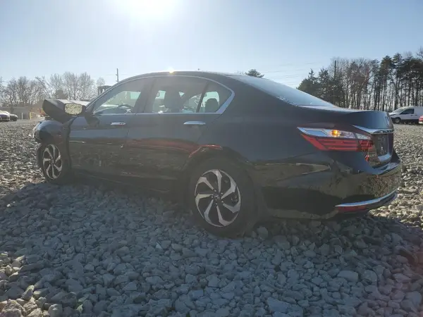1HGCR2F83HA098282 2017 HONDA ACCORD - Image 2