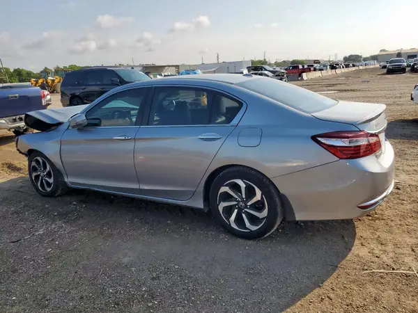 1HGCR2F83HA121303 2017 HONDA ACCORD - Image 2