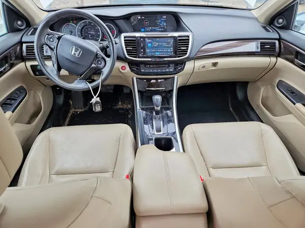 1HGCR2F83HA127134 2017 HONDA ACCORD - Image 8