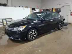 1HGCR2F83HA136996 2017 HONDA ACCORD