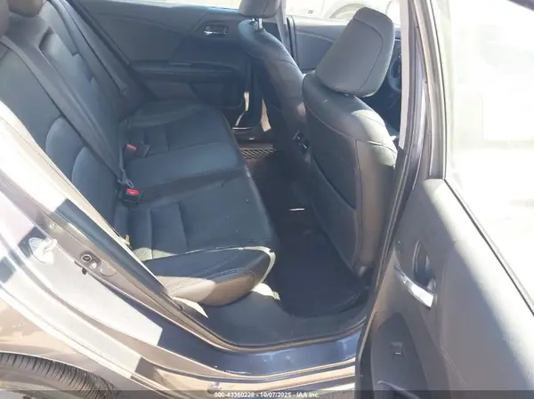 1HGCR2F83HA140224 2017 HONDA ACCORD - Image 8