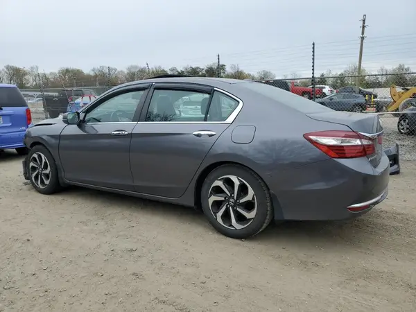 1HGCR2F83HA151367 2017 HONDA ACCORD - Image 2
