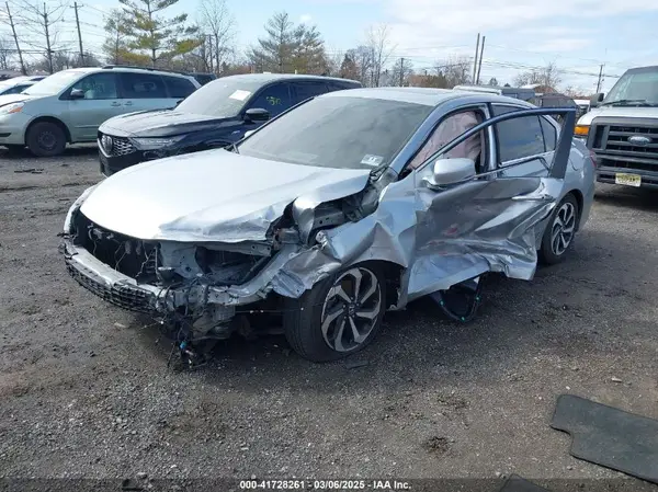 1HGCR2F83HA154625 2017 HONDA ACCORD - Image 2