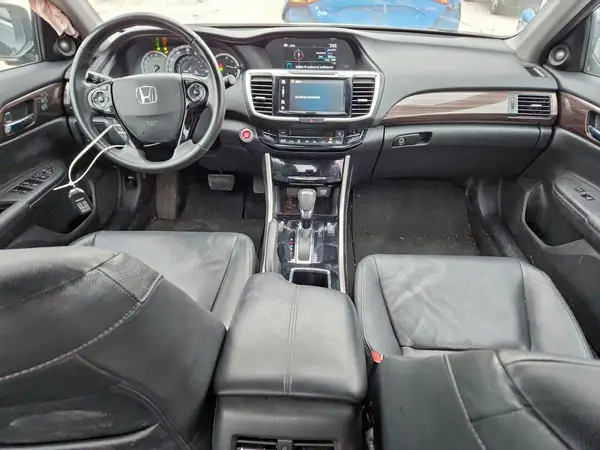 1HGCR2F83HA160487 2017 HONDA ACCORD - Image 8