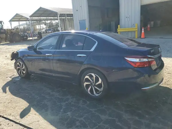 1HGCR2F83HA169531 2017 HONDA ACCORD - Image 2