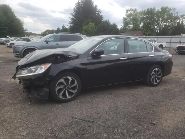 1HGCR2F83HA195515 2017 HONDA ACCORD - Image 1