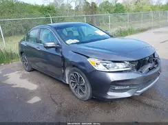1HGCR2F83HA199371 2017 HONDA ACCORD