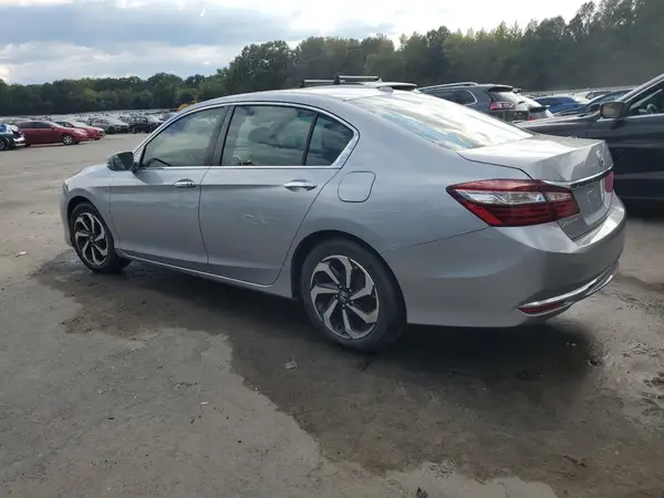 1HGCR2F83HA206044 2017 HONDA ACCORD - Image 2