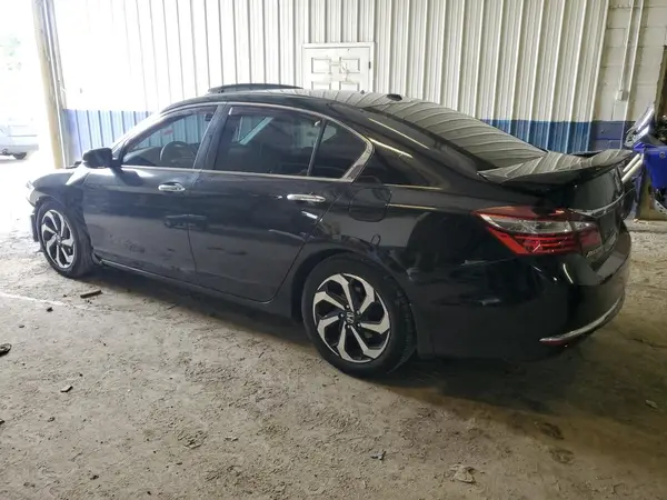1HGCR2F83HA208263 2017 HONDA ACCORD - Image 2