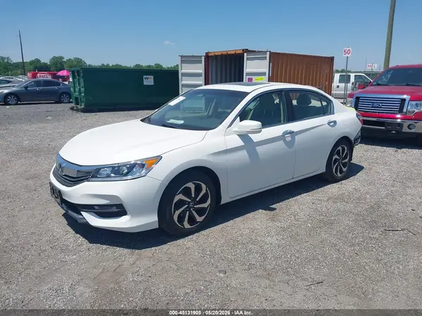 1HGCR2F83HA223832 2017 HONDA ACCORD - Image 2