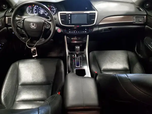 1HGCR2F83HA307584 2017 HONDA ACCORD - Image 8