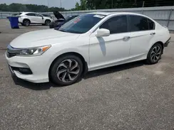 1HGCR2F84GA003811 2016 HONDA ACCORD