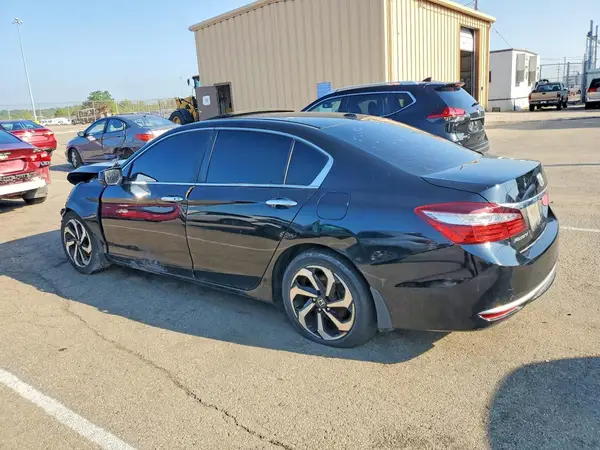 1HGCR2F84GA025226 2016 HONDA ACCORD - Image 2